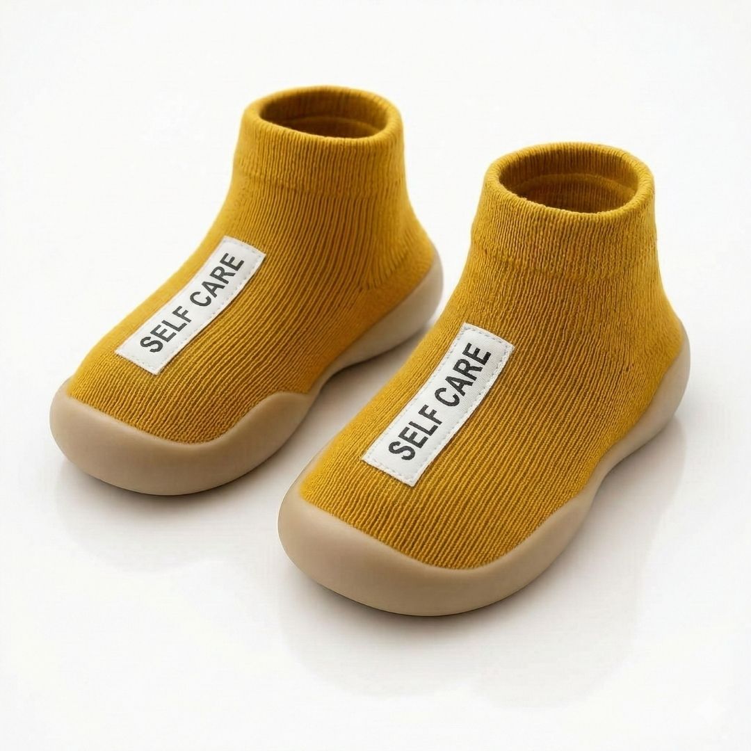 נעלי חוקרים קטנטנים 🧭