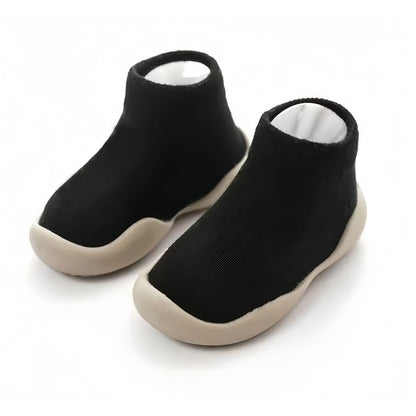 נעלי חוקרים קטנטנים 🧭