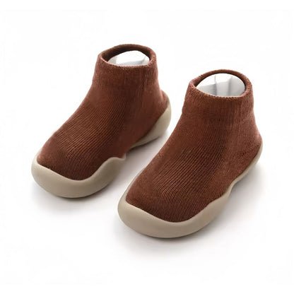 נעלי חוקרים קטנטנים 🧭